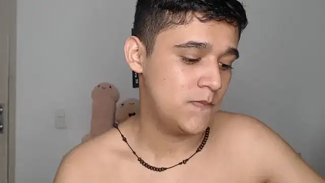 kaiine190 online show from 11.22.25