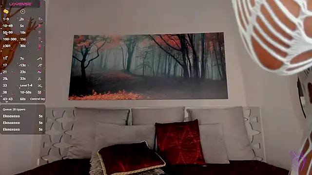 LunaRuso online show from 02.09.25