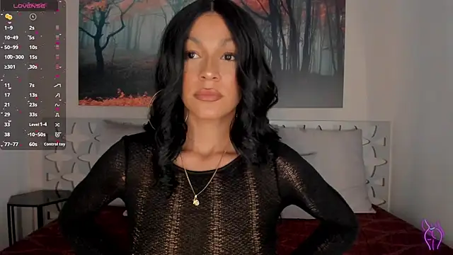 LunaRuso online show from 03.09.25