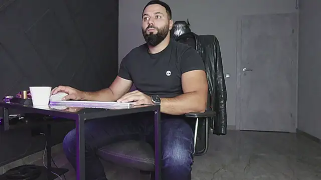 mattmasterss online show from 10.04.25