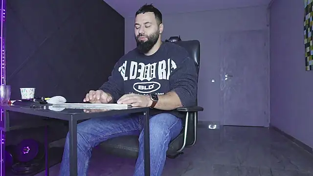 mattmasterss online show from 11.19.25