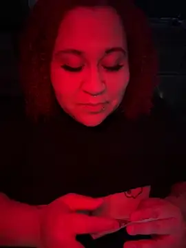 Juicyjordie online show from 10.19.25