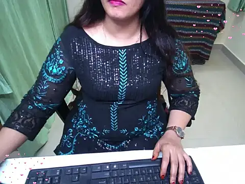 Arushisingh8888 online show from 10.07.25