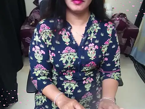 Arushisingh8888 online show from 12.16.25