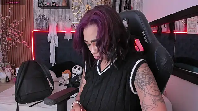 Neko Misaki online show from 01.18.25