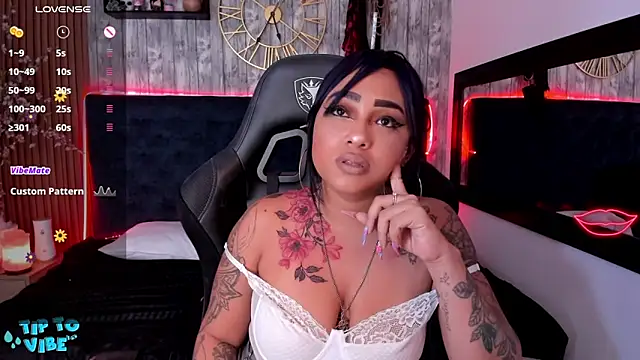 Neko Misaki online show from 03.07.25