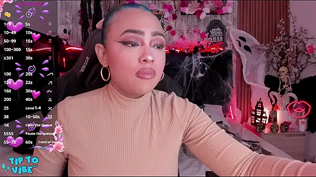 Neko Misaki online show from 10.21.25