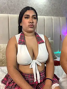 Liana Asaff online show from 12.16.24
