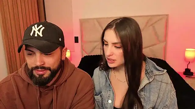 teseo and afroditha  online show from 04.13.26