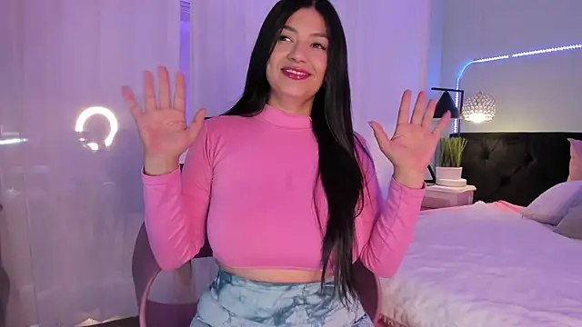 EvaaStevens online show from 02.21.25