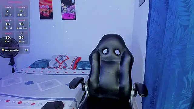 Snapshot of valentino_santoss chatting on 10.09.25 valentino santoss online show from 10.09.25