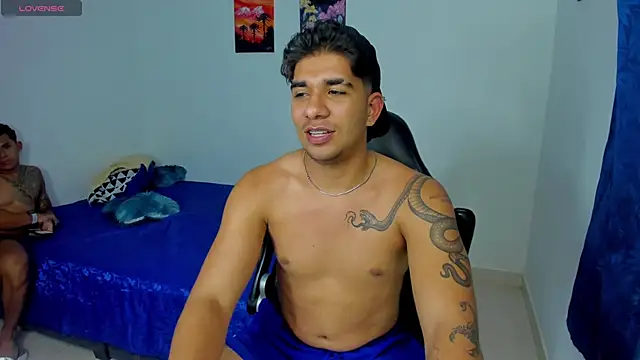 Snapshot of valentino_santoss chatting on 10.18.25 valentino santoss online show from 10.18.25