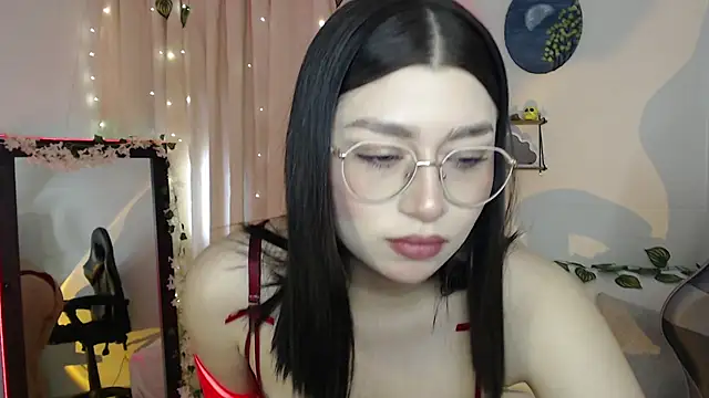 mily thomson b  online show from 11.16.25