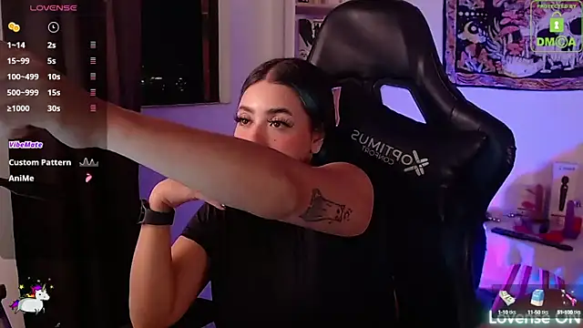 sweetcoralinee online show from 10.07.25