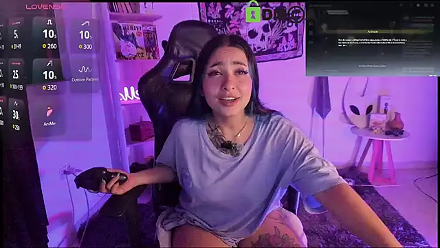 sweetcoralinee online show from 01.08.26