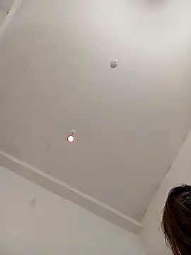 Snapshot of littlequeen77 chatting on 01.20.25 littlequeen77 online show from 01.20.25