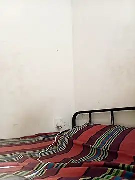 Snapshot of littlequeen77 chatting on 03.07.25 littlequeen77 online show from 03.07.25