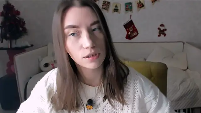 Snapshot of pussyhome2407 chatting on 01.14.26 pussyhome2407 online show from 01.14.26