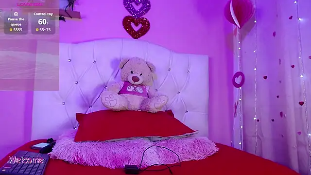 HECATE 23 online show from 04.16.26