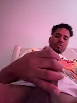 Snapshot of Danypapi chatting on 05.29.26 Danypapi online show from 05.29.26