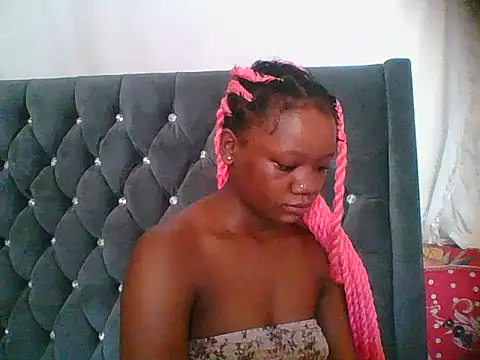 HotJeylee online show from 12.15.25