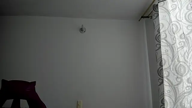 Adhhaaraaa  online show from 11.04.25