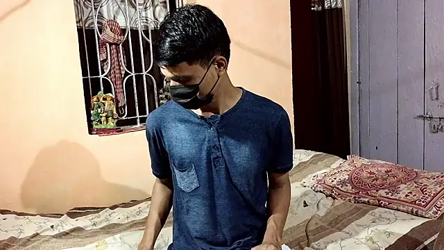 Snapshot of Stallion_Theboy22 chatting on 11.05.25 Stallion Theboy22 online show from 11.05.25