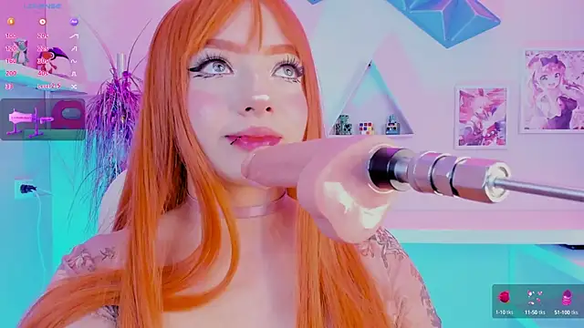 Snapshot of Kloe_Raize chatting on 10.02.25 Kloe Raize online show from 10.02.25