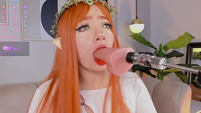 Snapshot of Kloe_Raize chatting on 10.03.25 Kloe Raize online show from 10.03.25