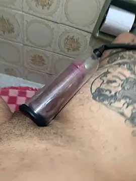 MalvadoFavorito28 online show from 04.28.26