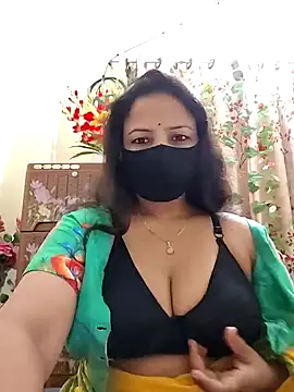 Snapshot of Payel-Sen chatting on 01.25.25 Payel-Sen online show from 01.25.25