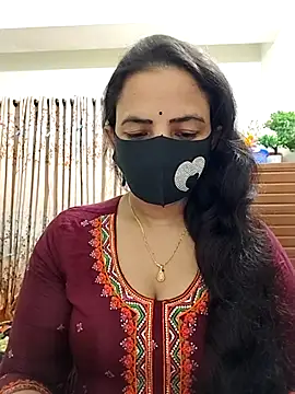 Snapshot of Payel-Sen chatting on 11.04.25 Payel-Sen online show from 11.04.25