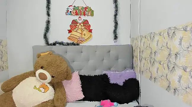 Emma-Wilson online show from 12.17.24