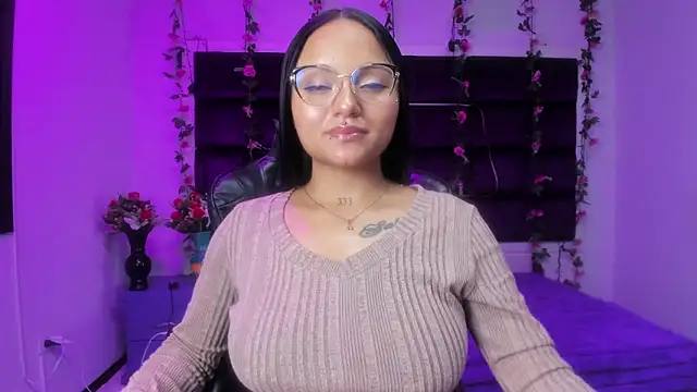 sweelanna   online show from 04.10.26