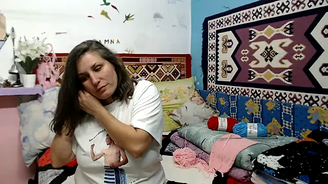 Snapshot of AdelineBlueEyes chatting on 10.18.25 AdelineBlueEyes online show from 10.18.25