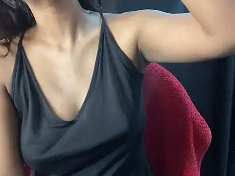 Sexy trisha  7 online show from 12.30.24