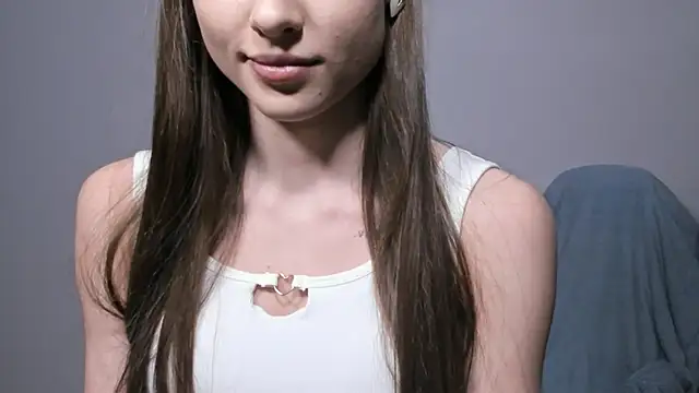 Snapshot of Missalgel chatting on 03.14.25 Missalgel online show from 03.14.25