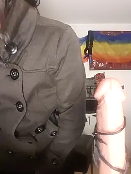 Snapshot of freyamoret chatting on 10.14.25 freyamoret online show from 10.14.25