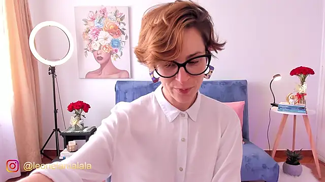 cuddlingbunny online show from 10.05.25