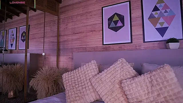 AmmyScott online show from 12.04.25