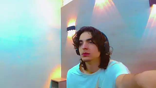 Sr BonnyEthan online show from 11.14.25