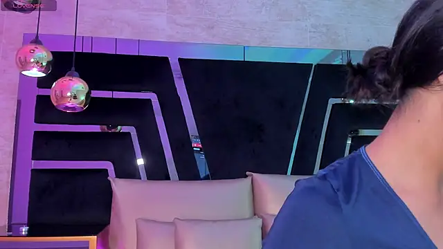 DaraBeckett online show from 11.09.25