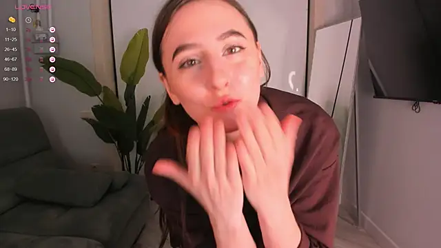 helen ramsay online show from 10.03.25