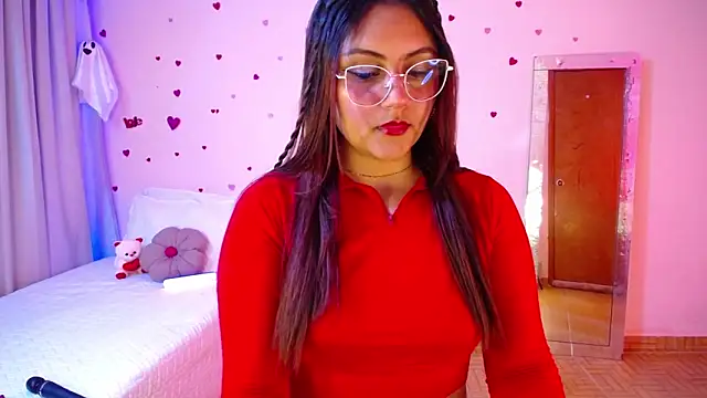 Snapshot of ashlei_ chatting on 11.15.25 ashlei online show from 11.15.25