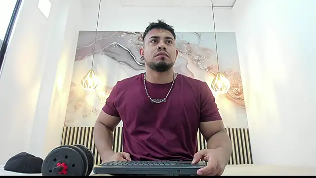 Snapshot of BrianMalonee chatting on 10.16.25 BrianMalonee online show from 10.16.25