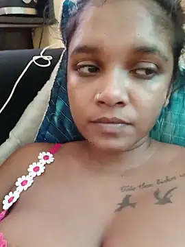 Snapshot of Indianqueen03 chatting on 06.10.26 Indianqueen03 online show from 06.10.26