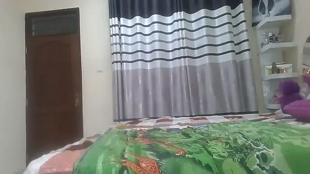 Fine assie online show from 10.16.25