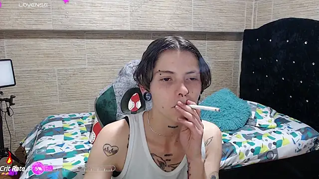 pretty cristal69 online show from 12.18.24