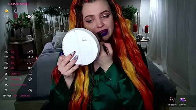 Miss Maya Mils online show from 01.05.25