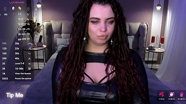 Snapshot of Miss_Maya_Mils chatting on 02.22.26 Miss Maya Mils online show from 02.22.26